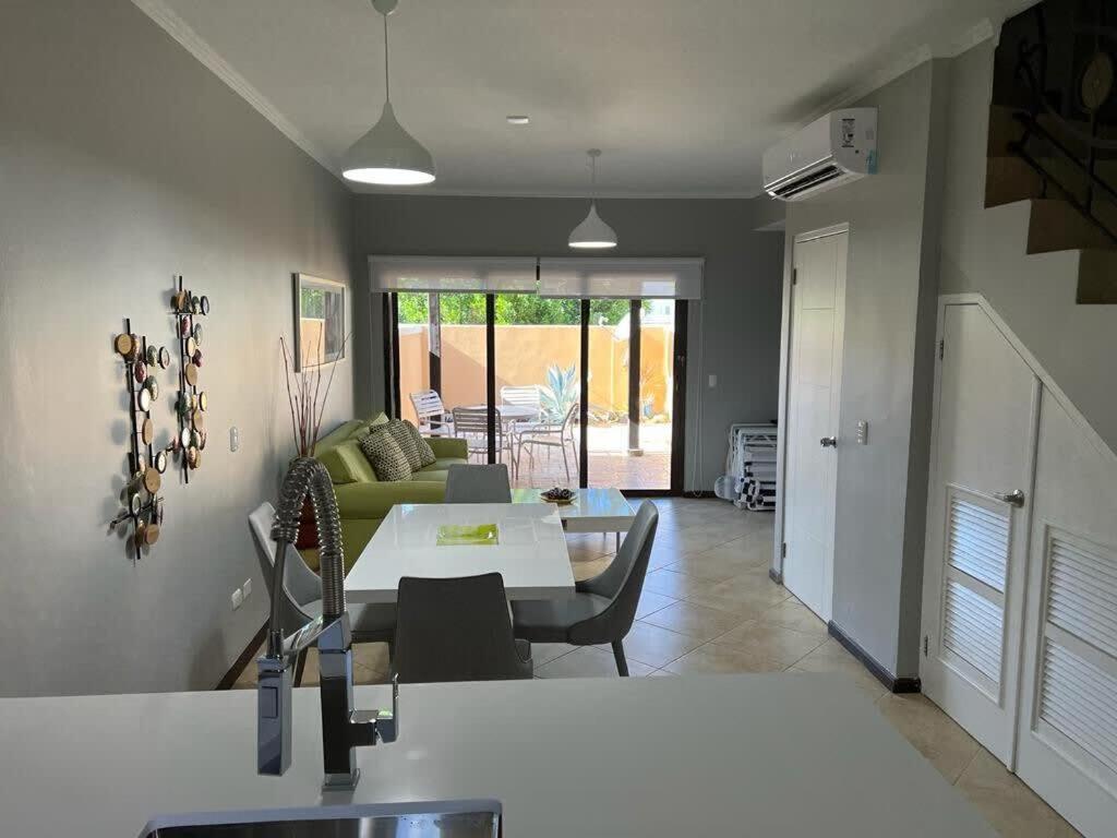 Special House In Gold Coast With Private Jacuzzi Villa Palm Beach Kültér fotó